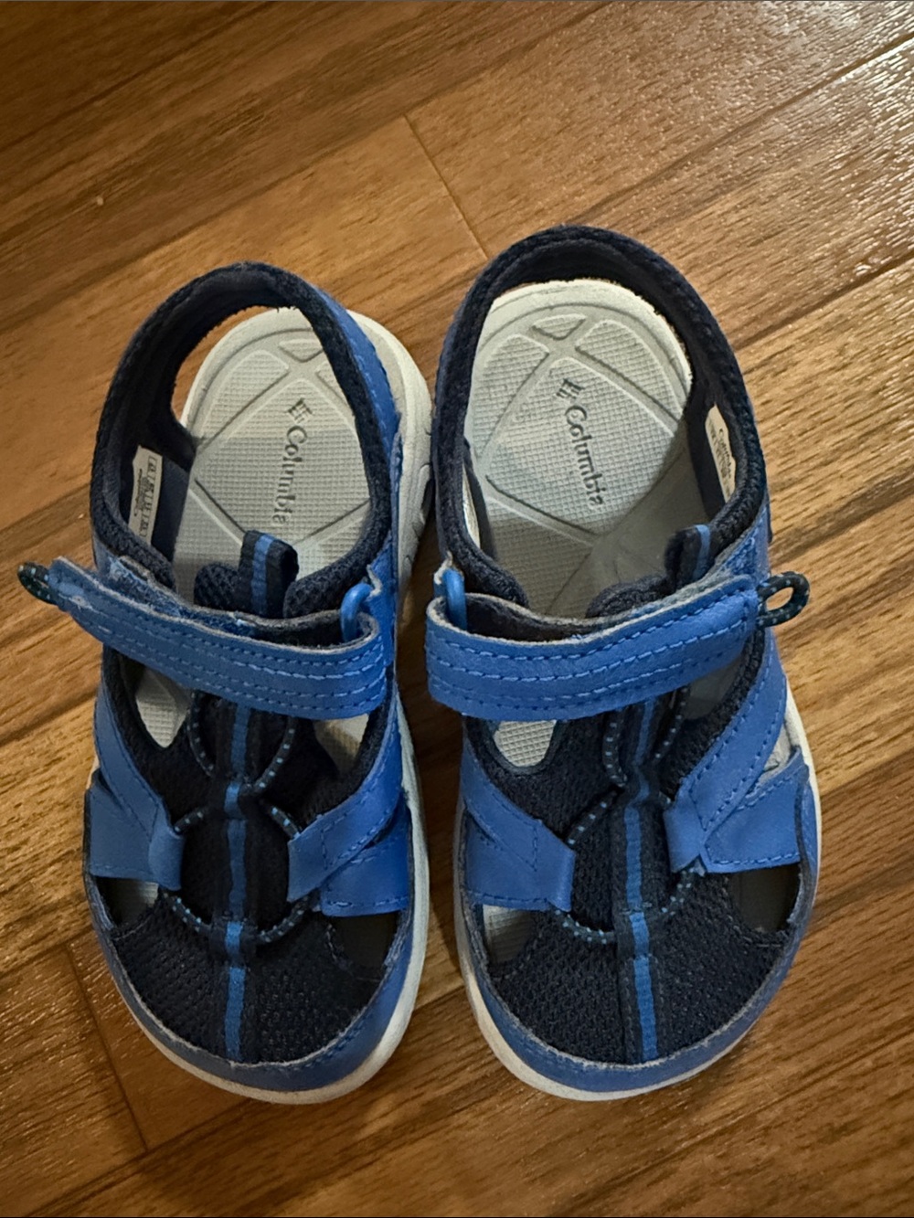 Columbia Kids Navy and Light Blue Closed-Toe Sandals